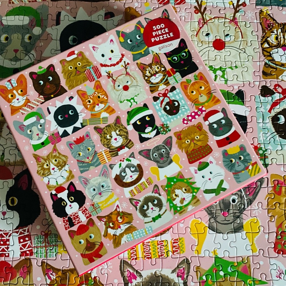 “Festive Fur Balls” Galison Christmas Cat Puzzle 500 Pieces